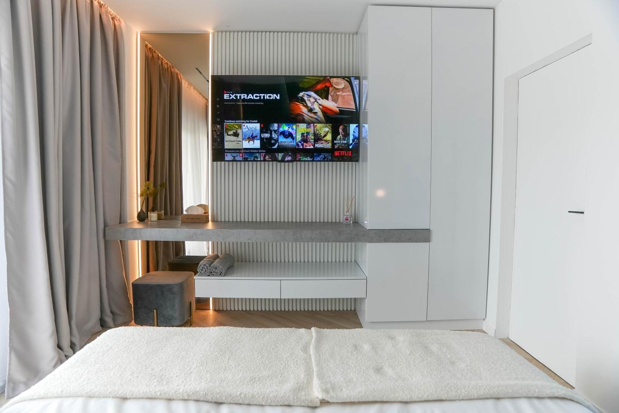 White Residence เอโฟริเอนอร์ด ภายนอก รูปภาพ